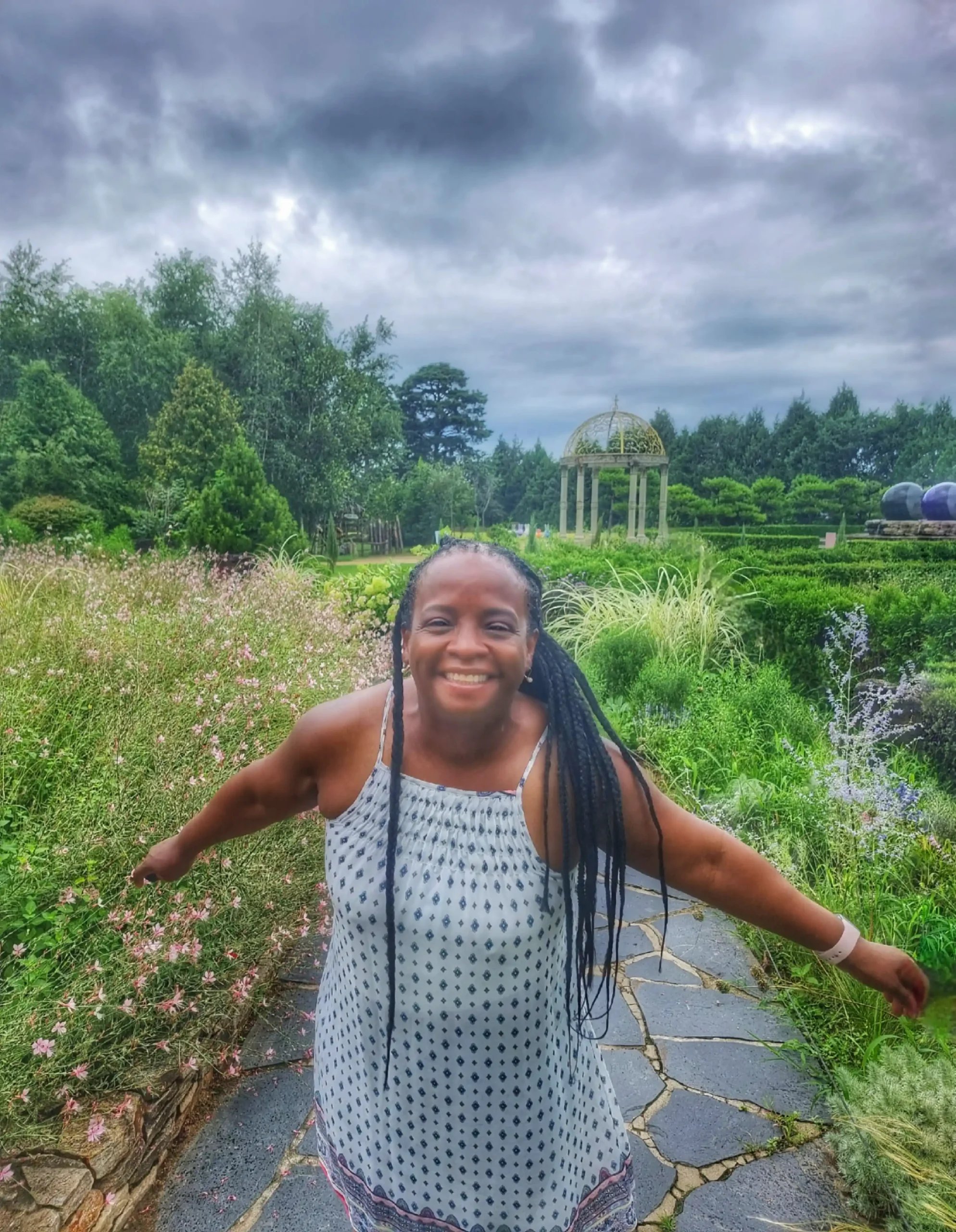 🏞️ 보타가이케 공원(보타가이케 코엔) 이미지 1